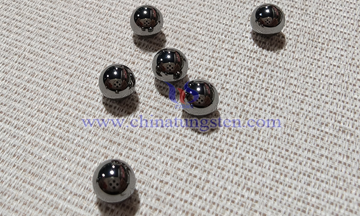 中鎢智造硬質(zhì)合金球圖片